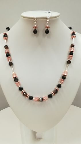 Agate and Rose Gold Gemstone Necklace