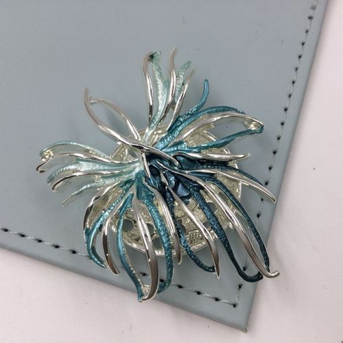 Abstract Magnetic Brooch - Blue Leaf