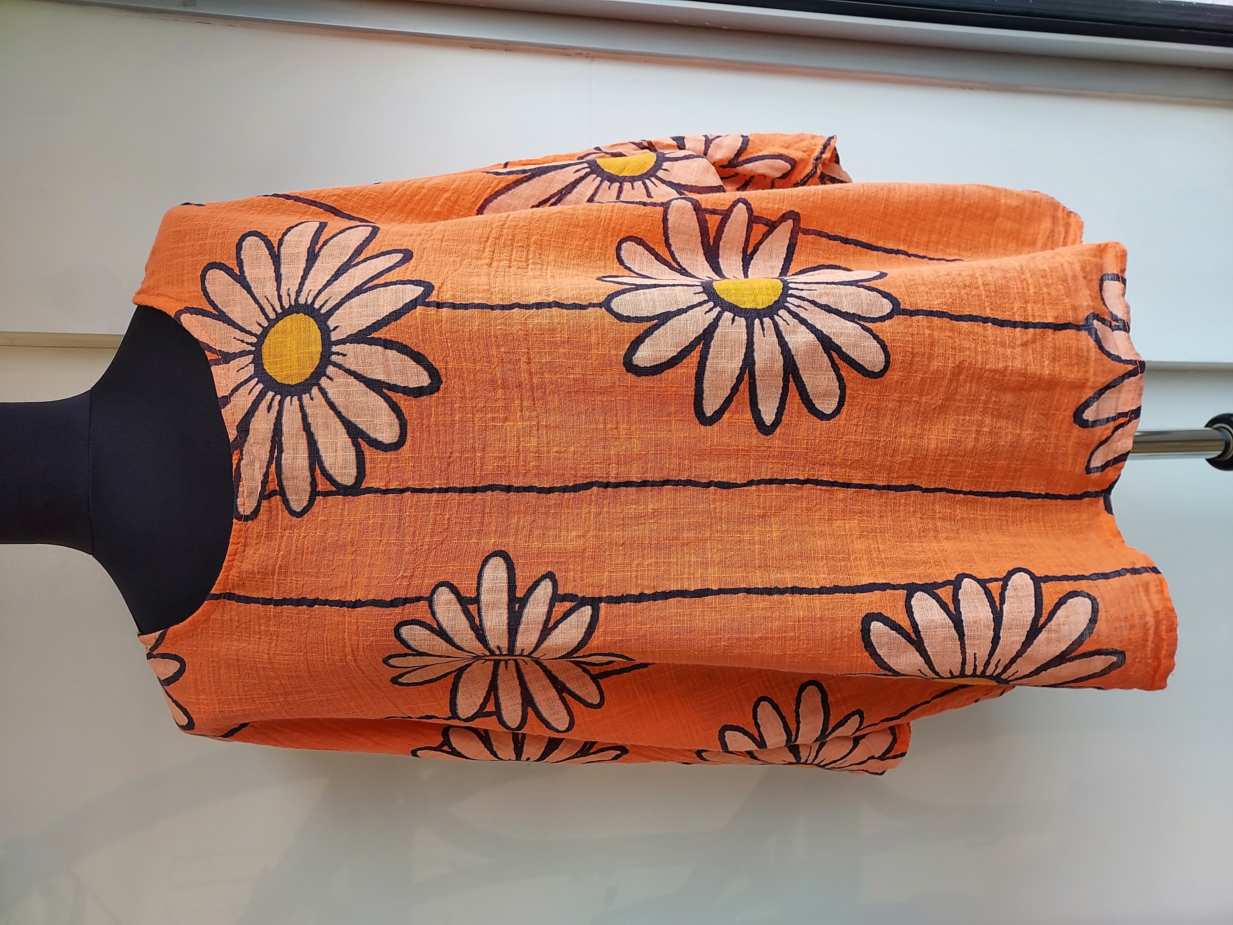 Orange Top Daisy Print